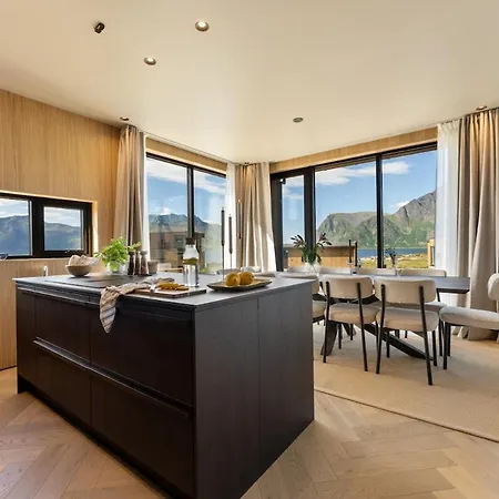 Feriehus 9 - Amazing In Lyngvaer Storoya