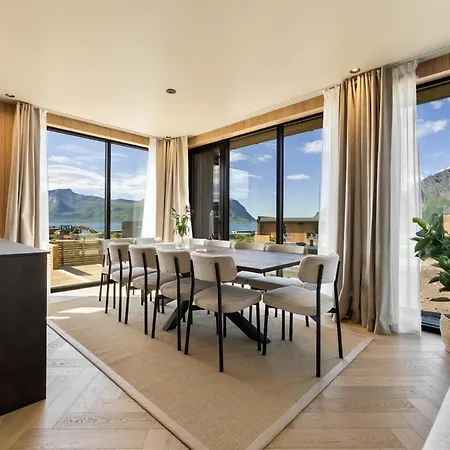 Feriehus 9 - Amazing In Lyngvaer Storoya