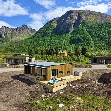 9 - Amazing In Lyngvaer